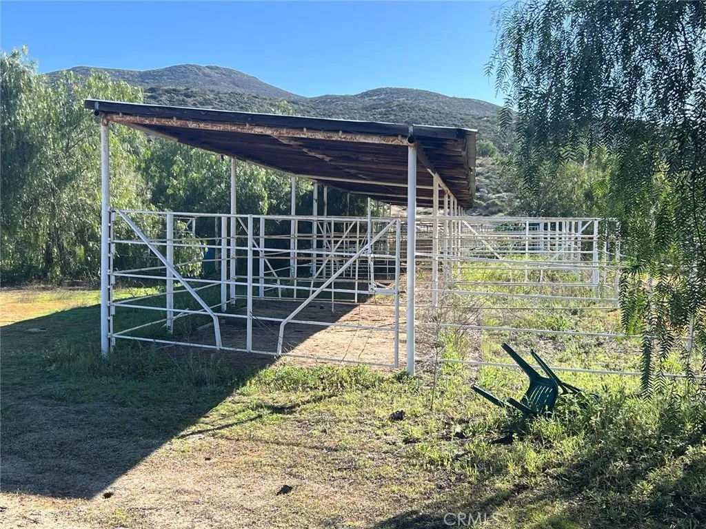 37220 Quarter Valley Road, Temecula, California 92592 home-pic-19