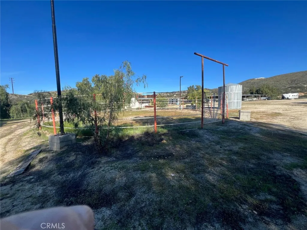 37220 Quarter Valley Road, Temecula, California 92592 home-pic-18