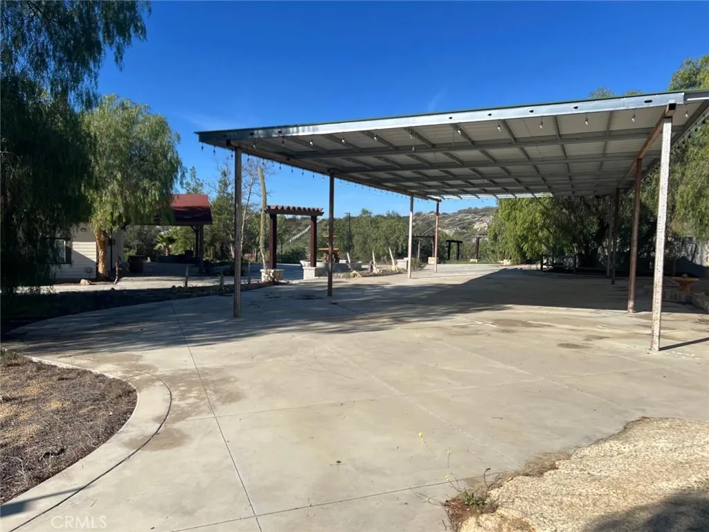 37220 Quarter Valley Road, Temecula, California 92592 home-pic-16