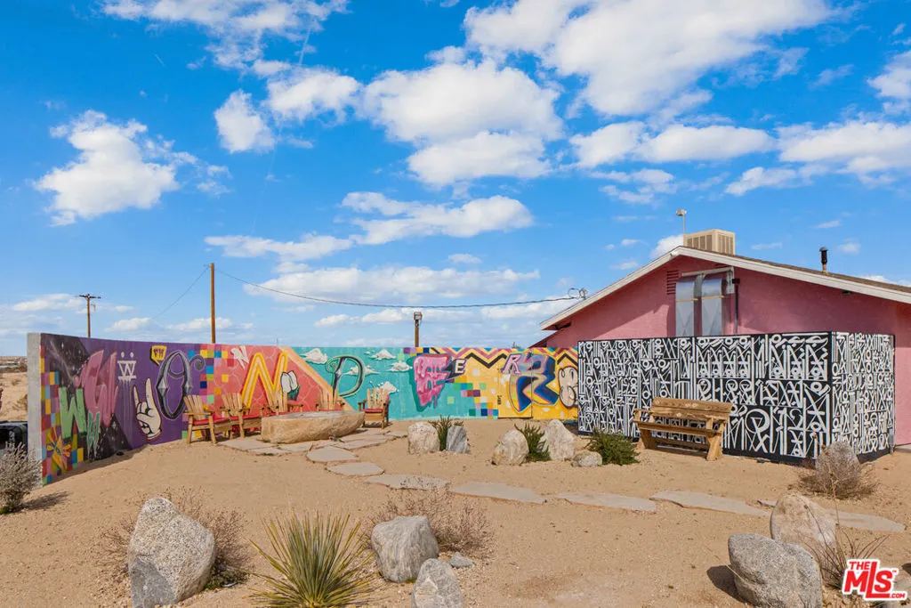 64425 Carot Road, Joshua Tree, California 92252 home-pic-11