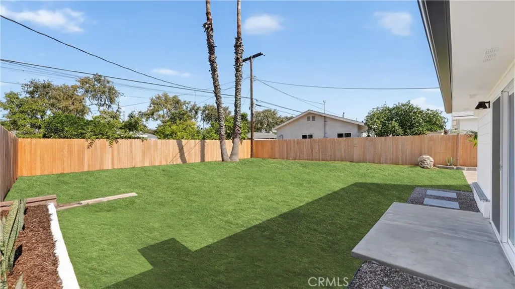 2521 W Ash, Fullerton, California 92833 home-pic-20