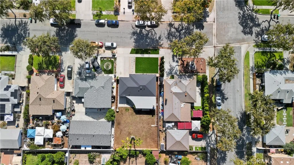 2521 W Ash, Fullerton, California 92833 home-pic-18