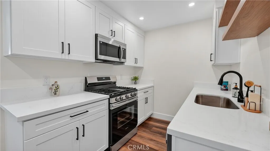2521 W Ash, Fullerton, California 92833 home-pic-9