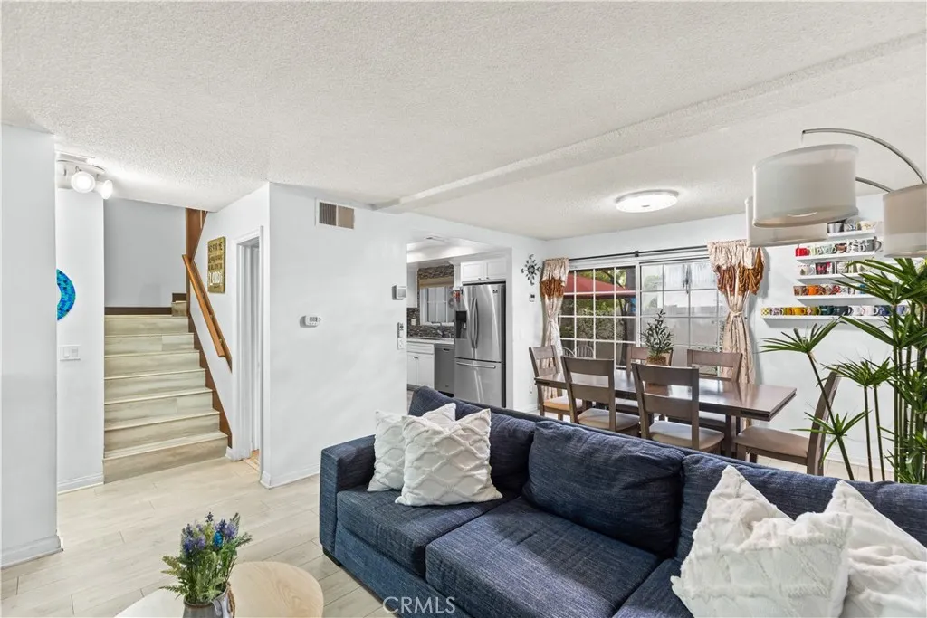 6635 Bridle Circle, Yorba Linda, California 92886 home-pic-12