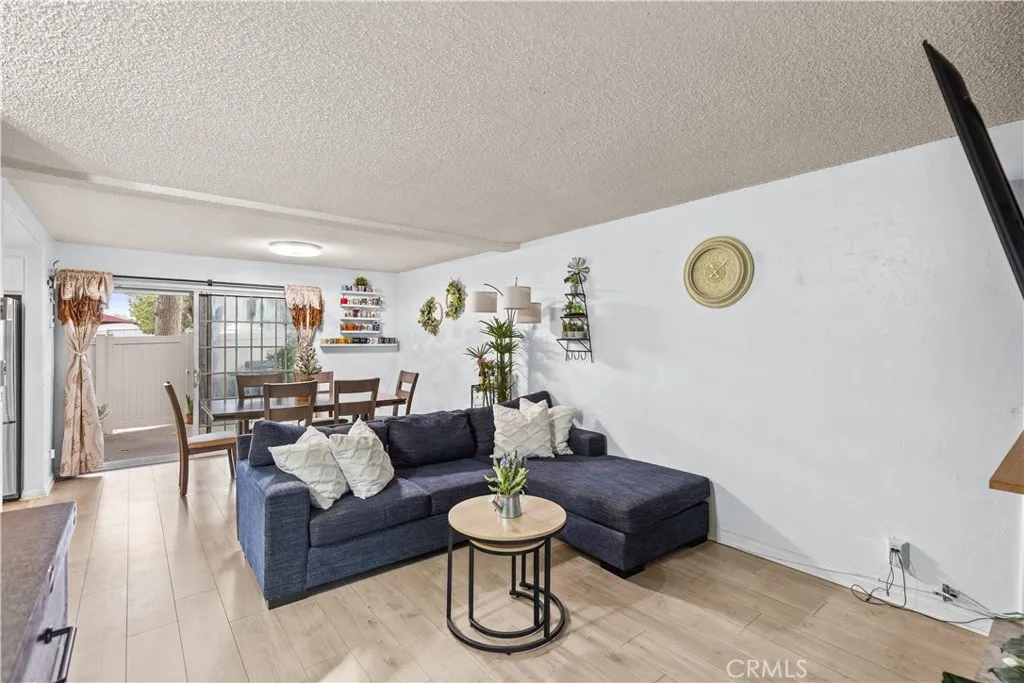 6635 Bridle Circle, Yorba Linda, California 92886 home-pic-8