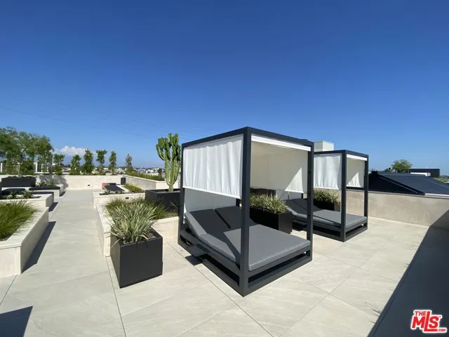 10700 Tabor Street 408, Los Angeles, California 90034