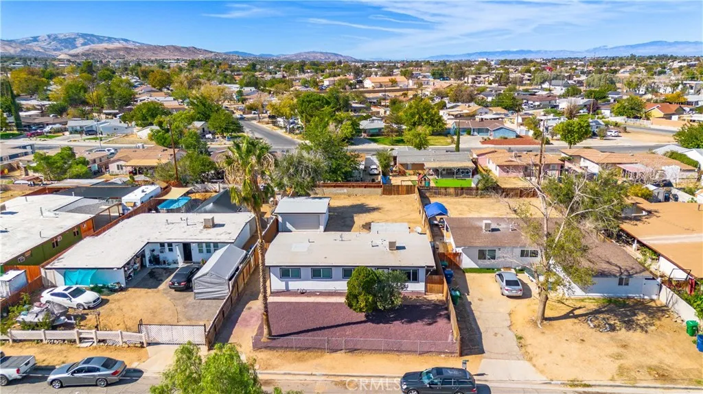 37857 Melton, Palmdale, California 93550 home-pic-1