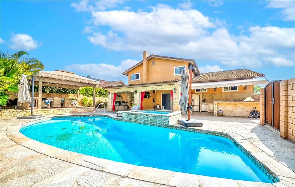 5901 E Firenze, Anaheim Hills, California 92807 home-pic-28