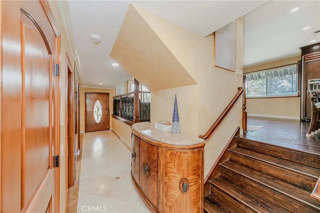 5901 E Firenze, Anaheim Hills, California 92807 home-pic-10