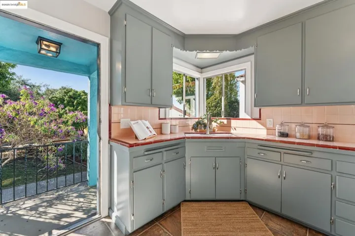 115 Behrens St, El Cerrito, California 94530