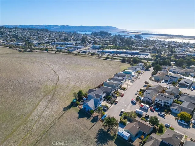 590 Downing Street, Morro Bay, California 93442