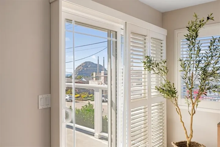 590 Downing Street, Morro Bay, California 93442