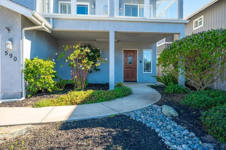 590 Downing Street, Morro Bay, California 93442