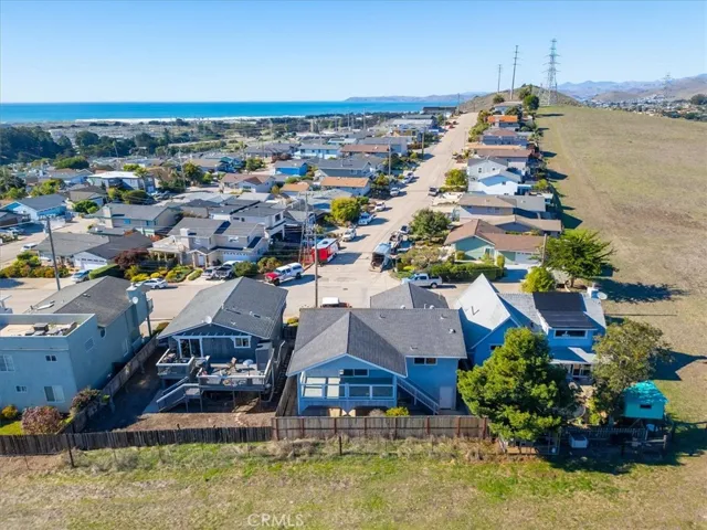 590 Downing Street, Morro Bay, California 93442