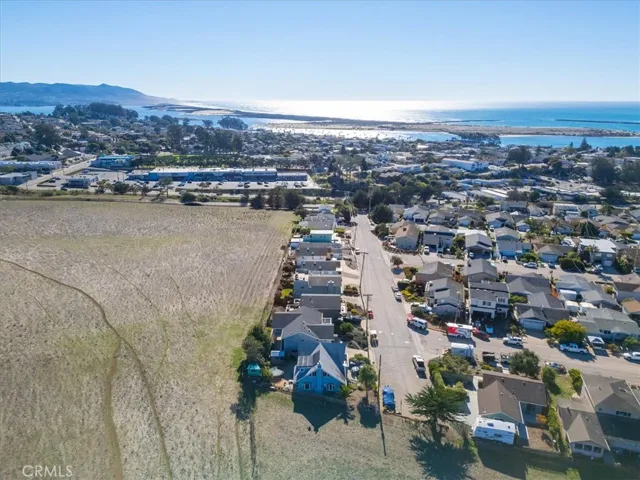 590 Downing Street, Morro Bay, California 93442