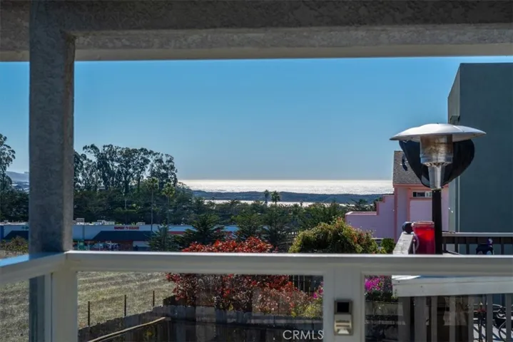 590 Downing Street, Morro Bay, California 93442