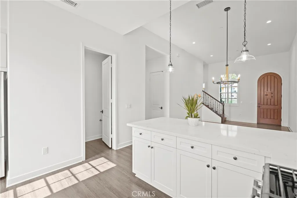 1672 3rd Street, Duarte, California 91010 home-pic-8