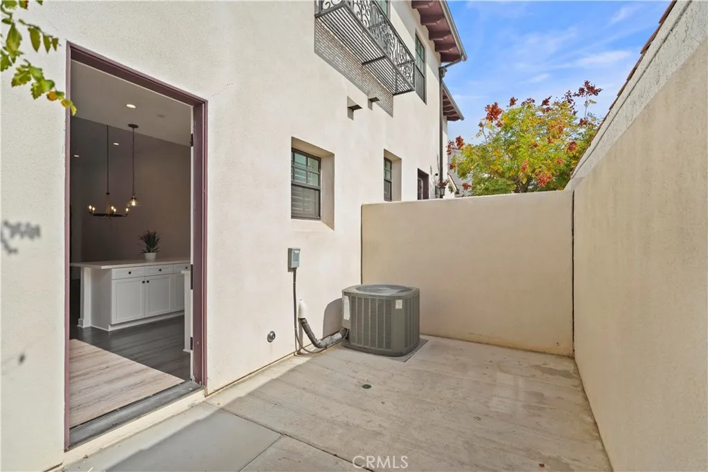 1672 3rd Street, Duarte, California 91010 home-pic-27