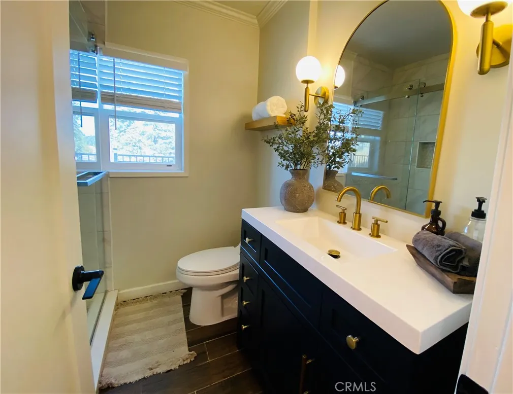 27981 Lakes Edge Road, Lake Arrowhead, California 92352 home-pic-44