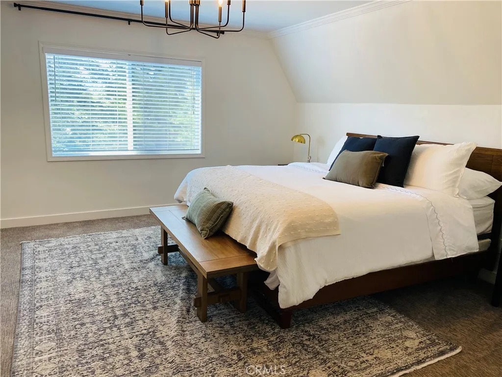 27981 Lakes Edge Road, Lake Arrowhead, California 92352 home-pic-45