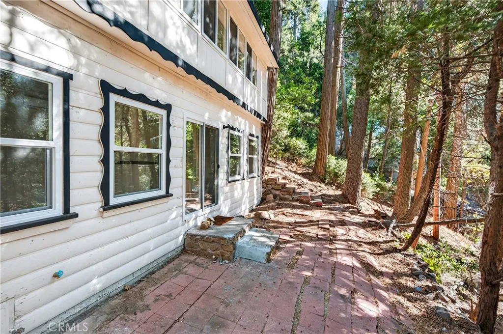 23740 Skyland, Crestline, California 92325 home-pic-29