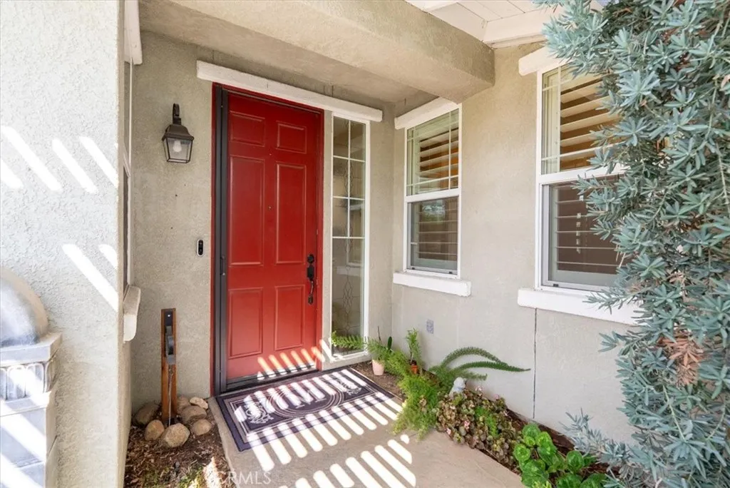 2425 Traditions Loop, Paso Robles, California 93446 home-pic-4