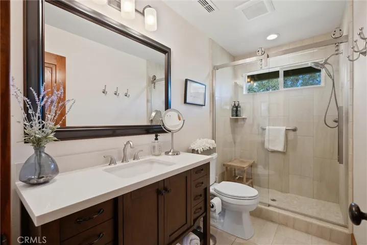 Hallway bathroom upstairs