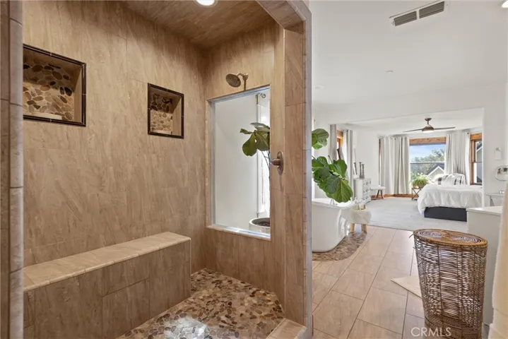 Primary double shower