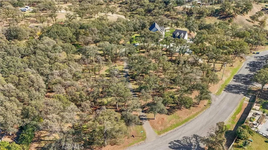 Shows entrance and exit