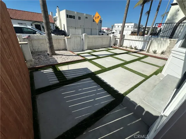934 Manhattan Avenue, Hermosa Beach, California 90254