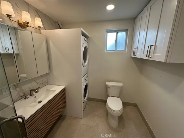 934 Manhattan Avenue, Hermosa Beach, California 90254