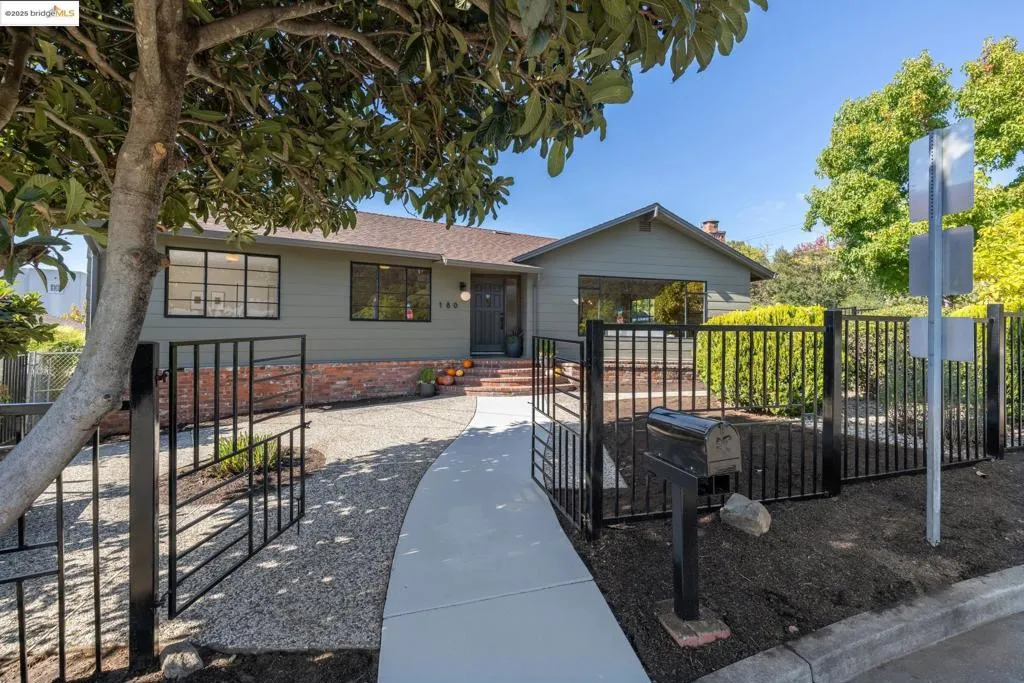 180 Maiden Lane, Oakland, California 94062 home-pic-4