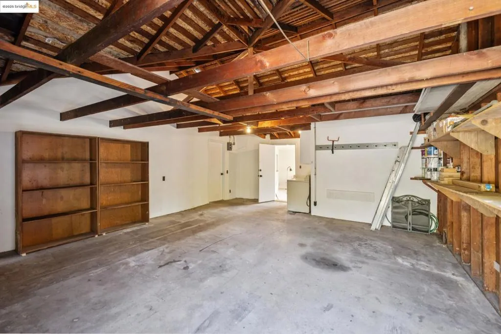 180 Maiden Lane, Oakland, California 94062 home-pic-53