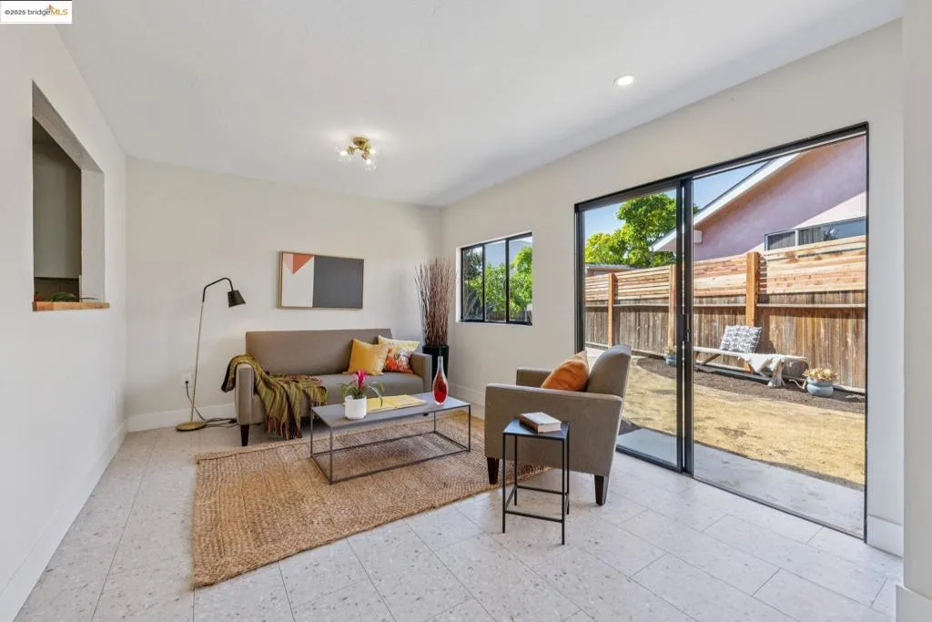 180 Maiden Lane, Oakland, California 94062 home-pic-30