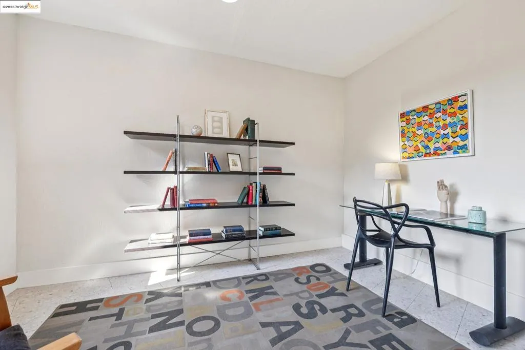 180 Maiden Lane, Oakland, California 94062 home-pic-33