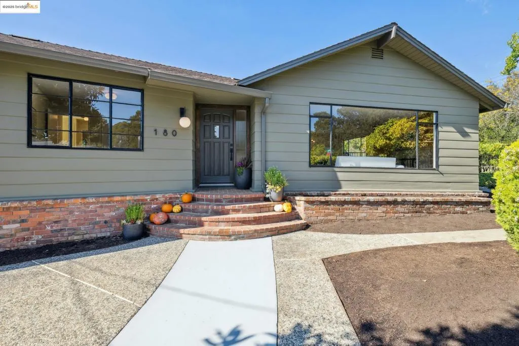 180 Maiden Lane, Oakland, California 94062 home-pic-7