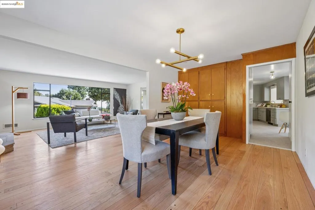 180 Maiden Lane, Oakland, California 94062 home-pic-23