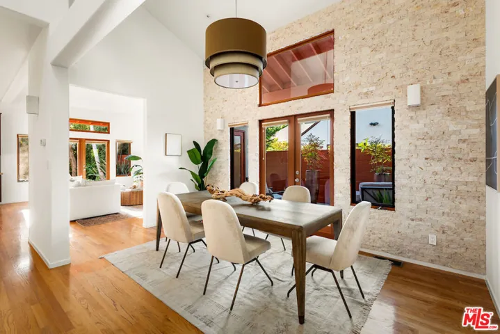 2249 Kelton Avenue, Los Angeles, California 90064