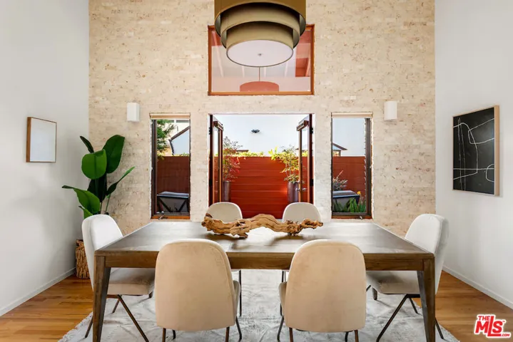 2249 Kelton Avenue, Los Angeles, California 90064