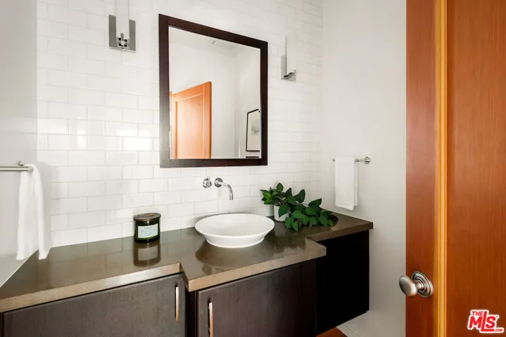 2249 Kelton Avenue, Los Angeles, California 90064