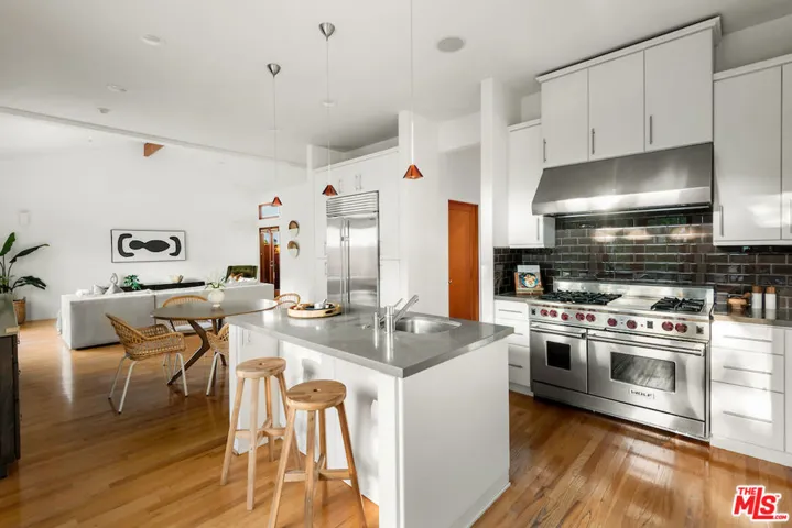 2249 Kelton Avenue, Los Angeles, California 90064