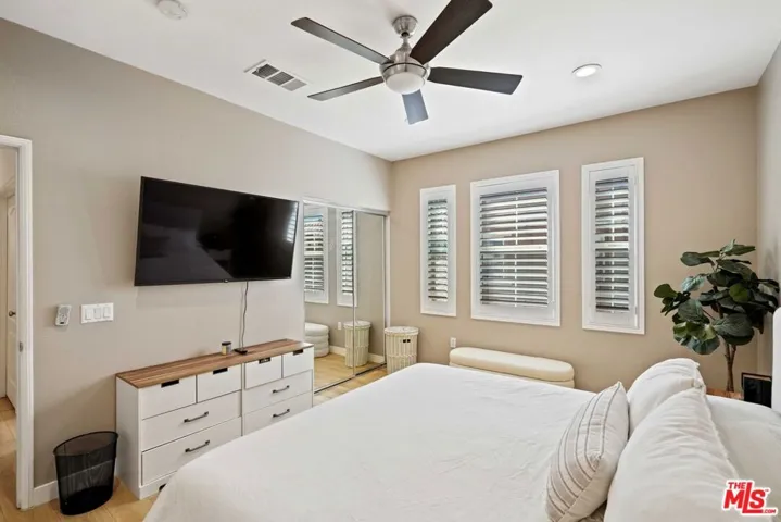 17969 Lost Canyon Road 75, Canyon Country, California 91387
