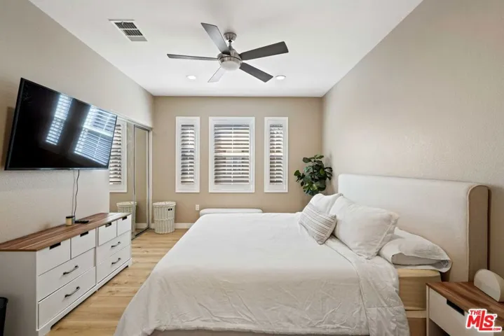 17969 Lost Canyon Road 75, Canyon Country, California 91387