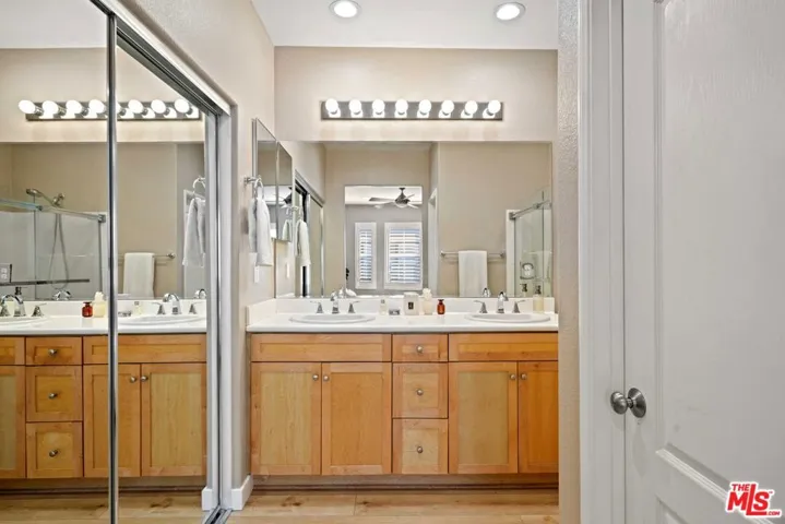 17969 Lost Canyon Road 75, Canyon Country, California 91387