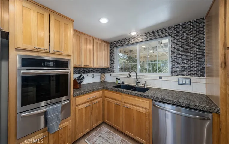 1007 Holmes, Calimesa, California 92320