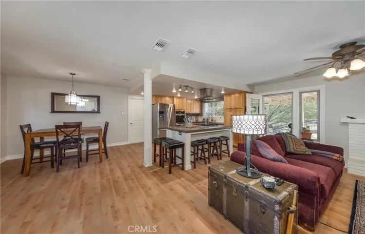 1007 Holmes, Calimesa, California 92320