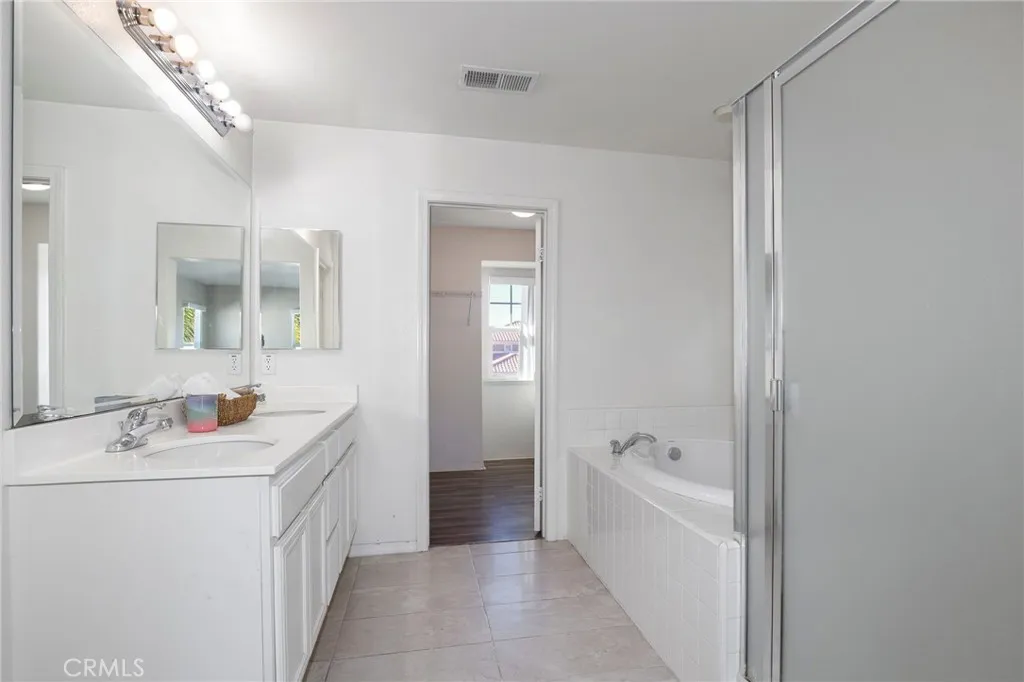 3437 Nature Trail Court, Perris, California 92571 home-pic-37