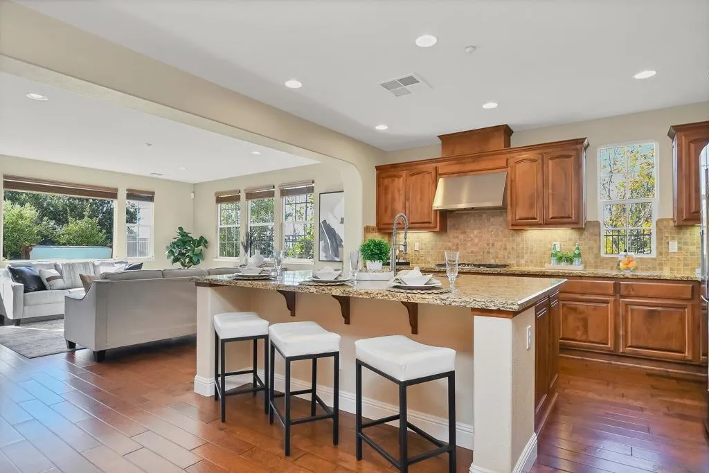 297 Drummond Drive, Hayward, California 94542 home-pic-14