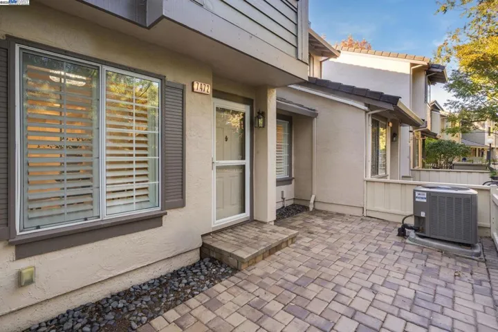 7472 Oxford Cir, Dublin, California 94568