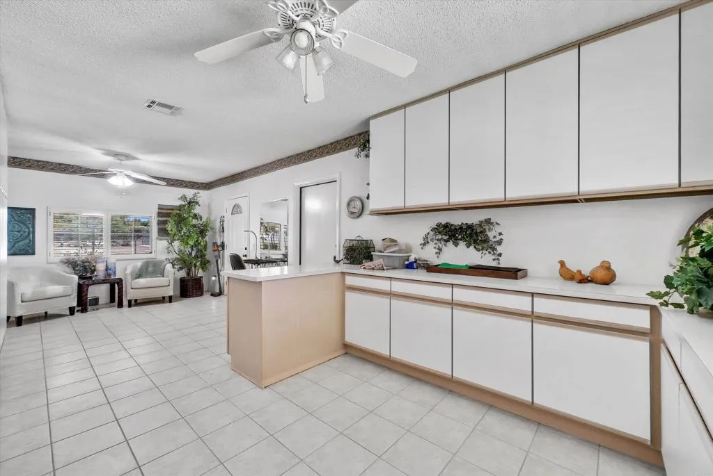 25270 Trade Winds Drive, Menifee, California 92585 home-pic-31